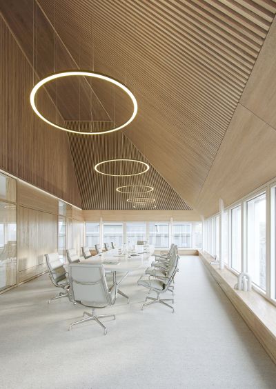 24057 Hildebrand Studienauftrag Maerki Baumann BOARDROOM 240813