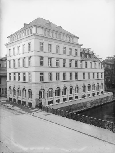 HILDEBRAND Maerki Baumann Historisch